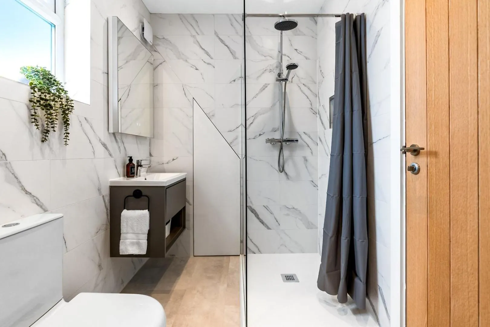 Ultimate Comfort - High-End Apartment In Hove